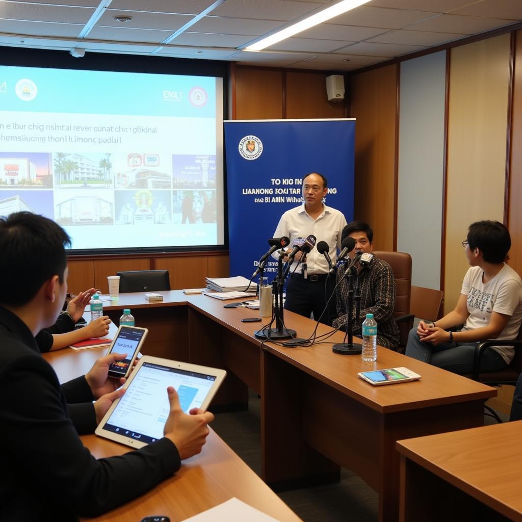 Giám đốc Sở Khoa học Công nghệ họp báo